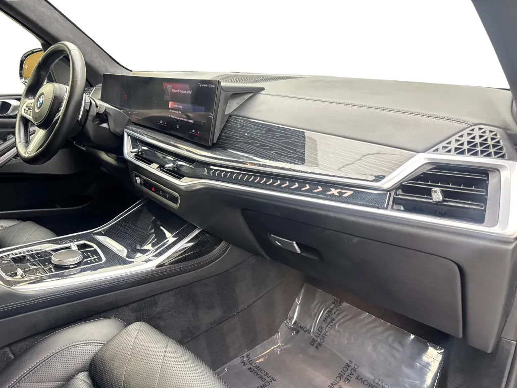BMW X7 photo 58