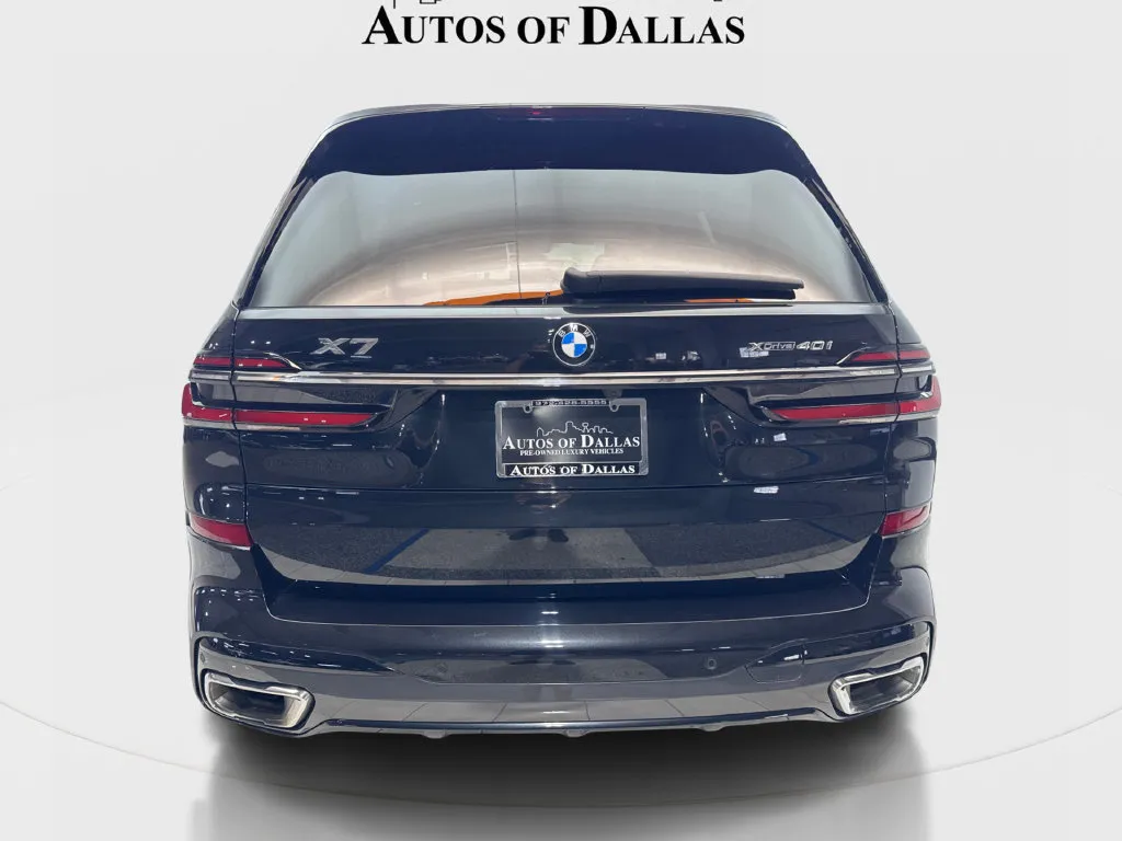 BMW X7 photo 8
