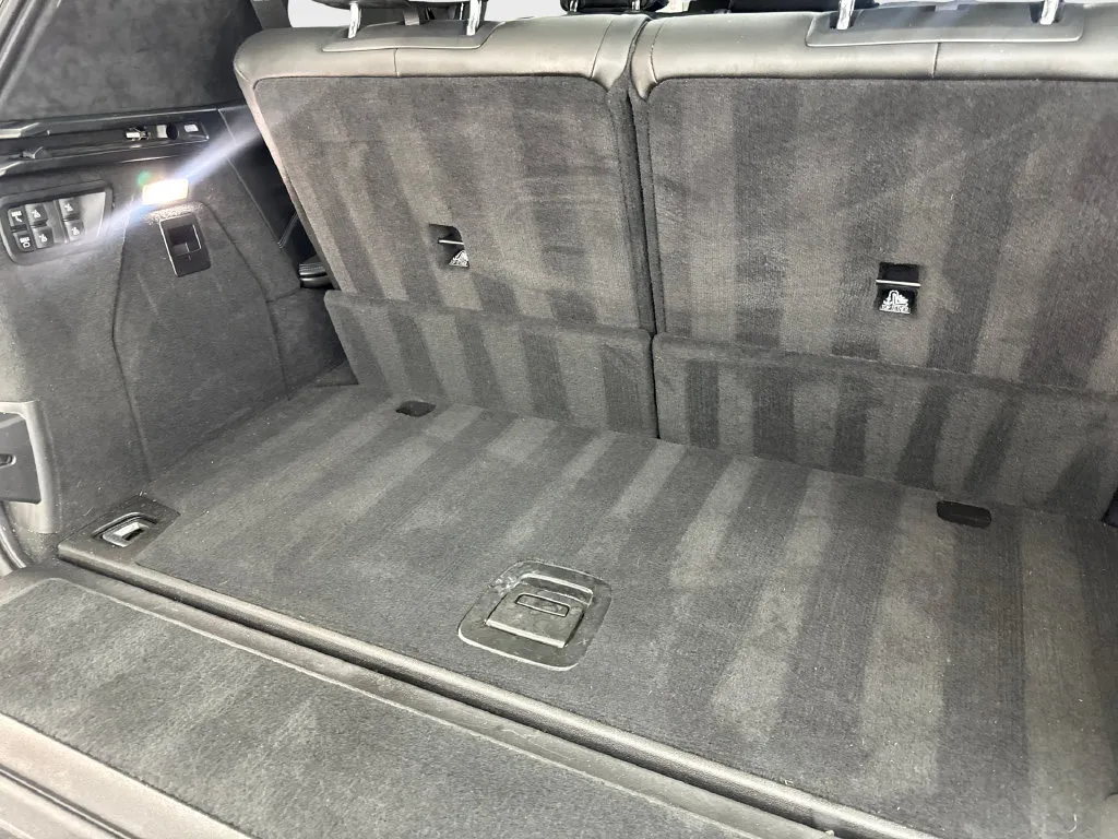 BMW X7 photo 85