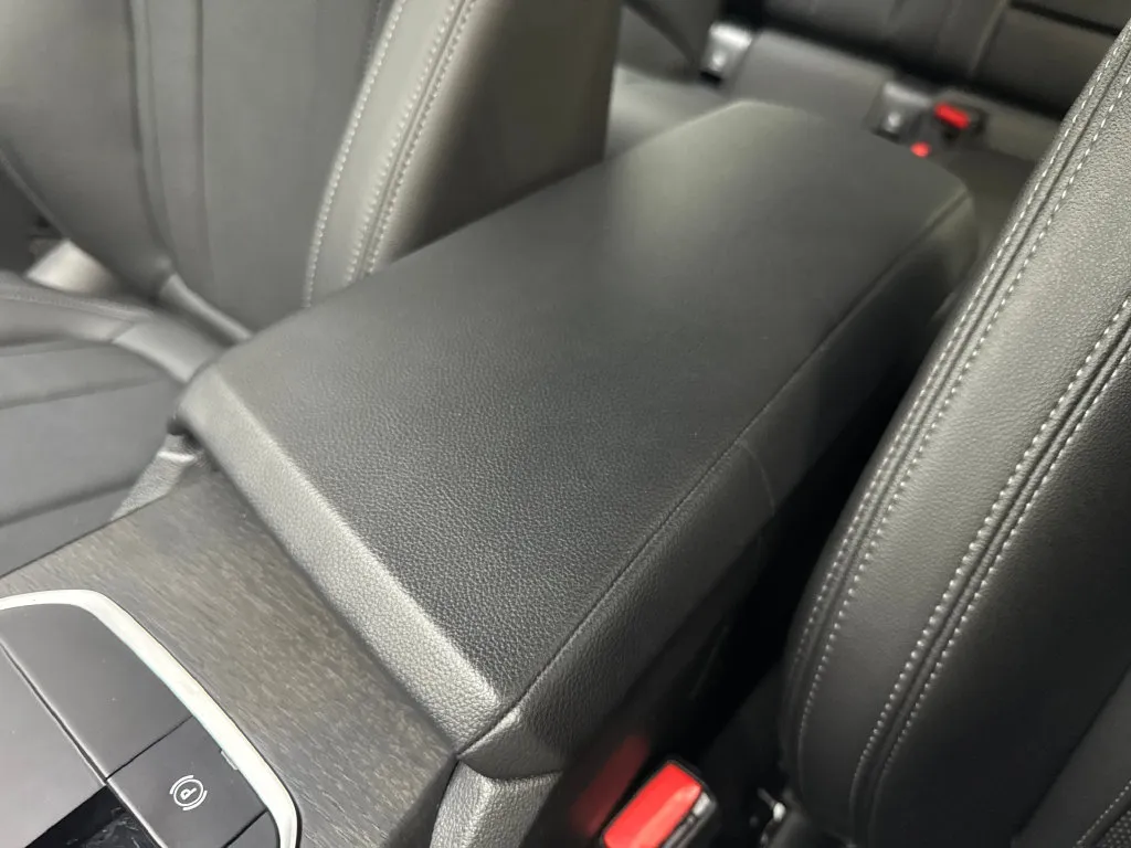 BMW i4 photo 71
