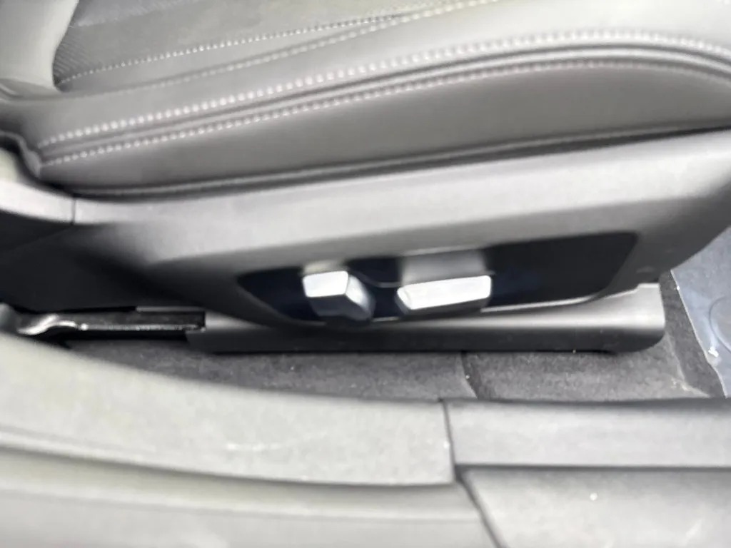 BMW i4 photo 48