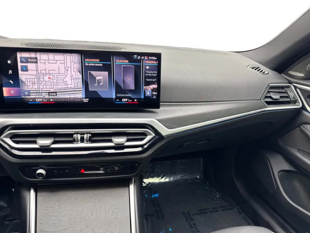 BMW i4 photo 55