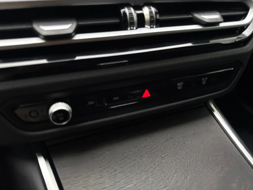 BMW i4 photo 67