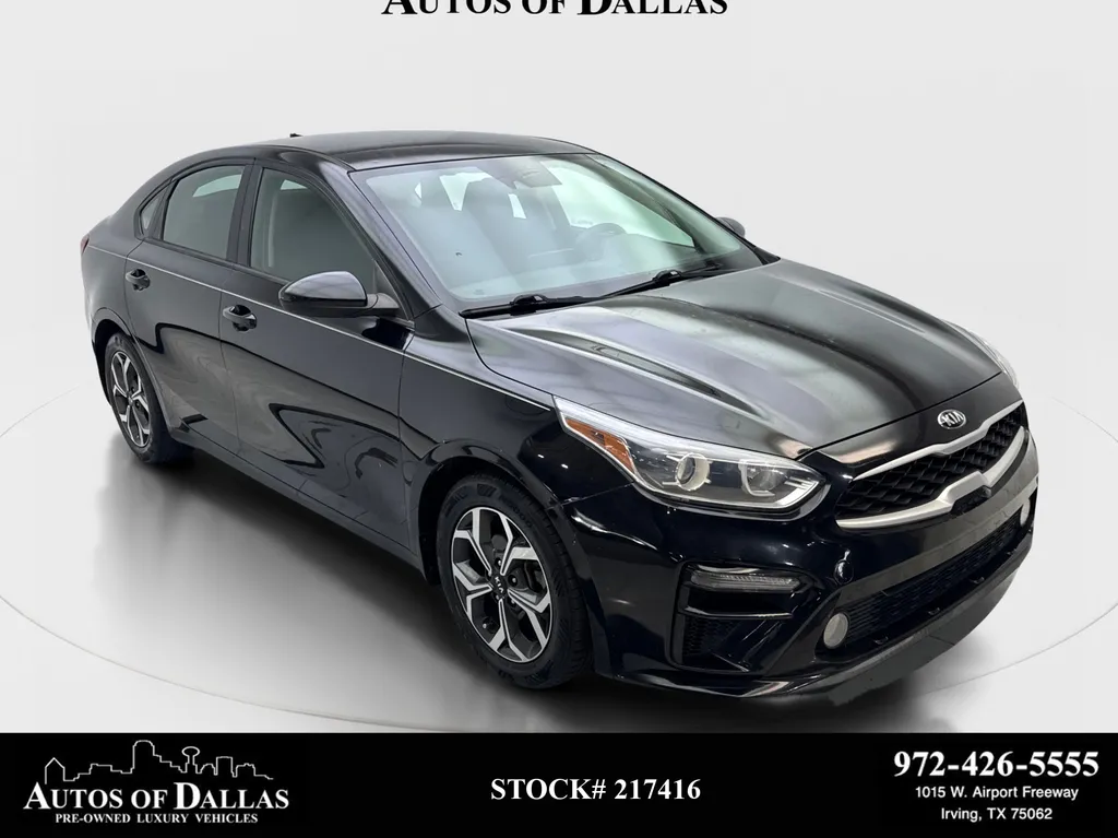 2020 Kia Forte LXS AT's photo