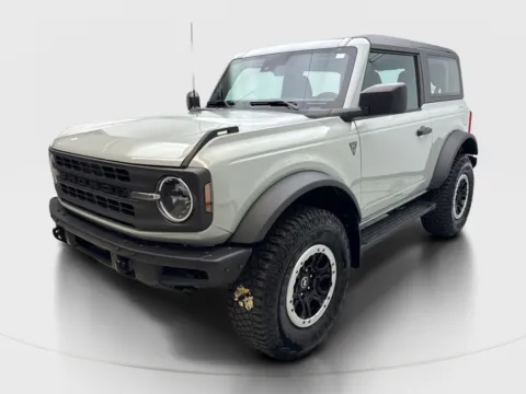 Photos of 2023 Ford Bronco for sale in Irving, TX at Autos of Dallas - Irving