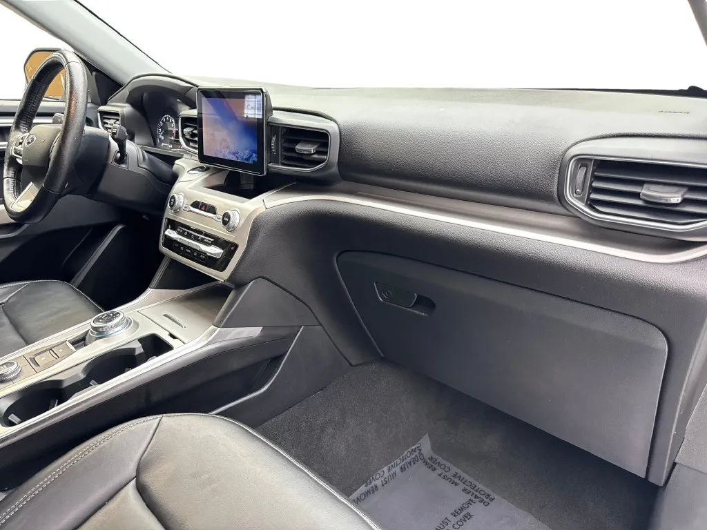 Ford Explorer photo 59
