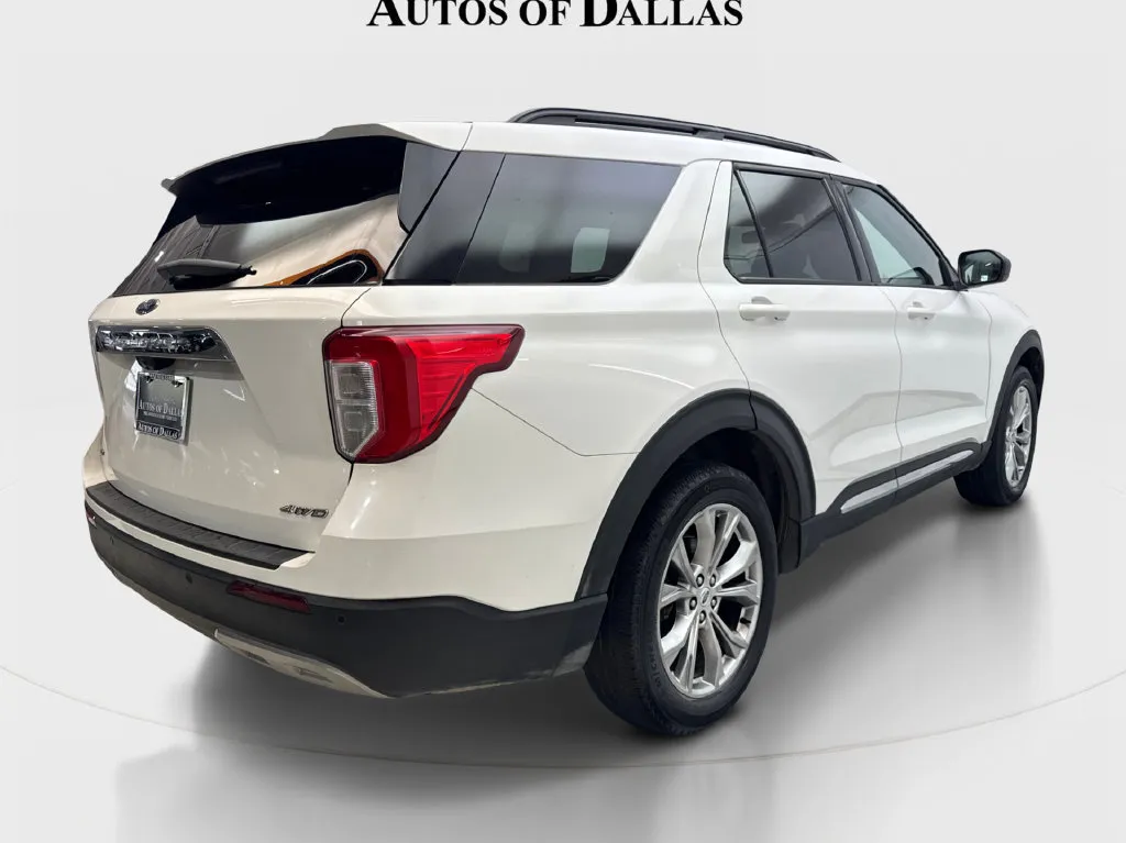 Ford Explorer photo 7
