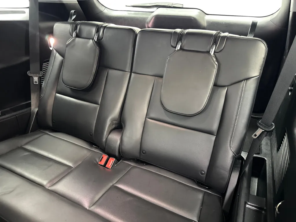 Ford Explorer photo 43
