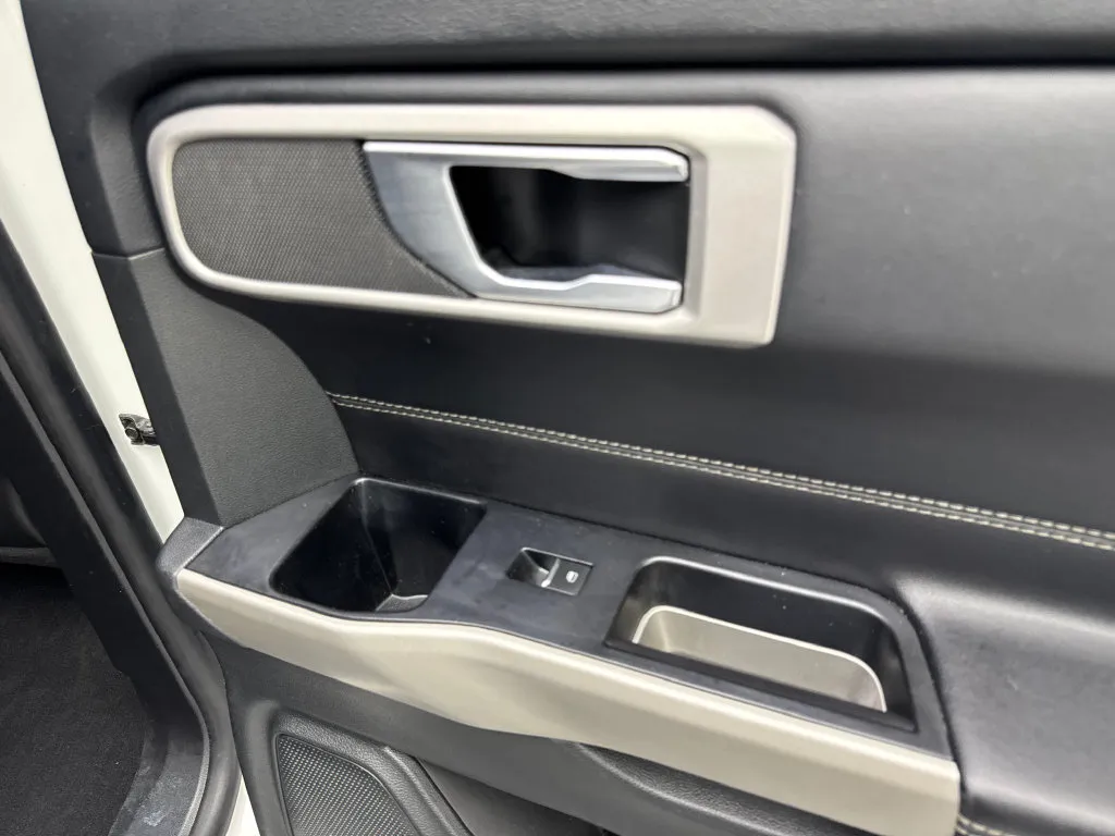 Ford Explorer photo 50