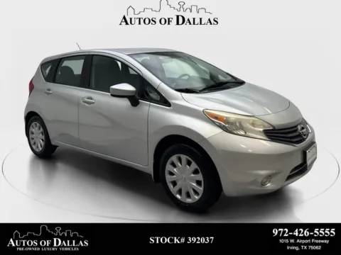 Silver 2015 Nissan Versa Note SV for sale in Irving, TX