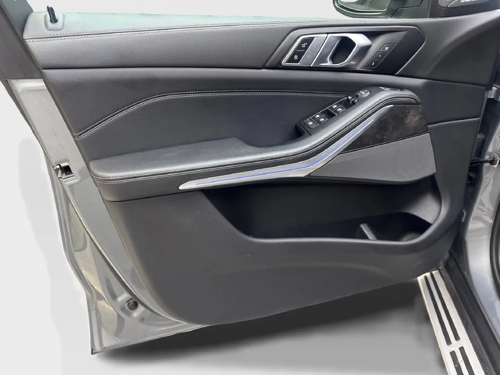 BMW X5 photo 34