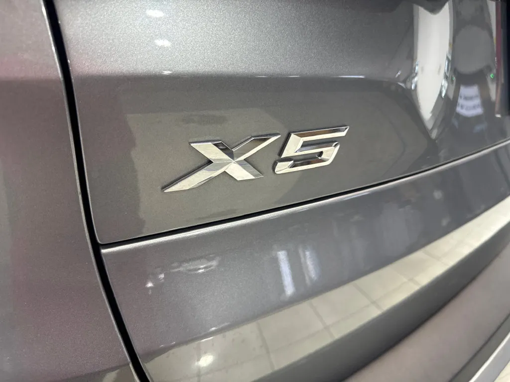 BMW X5 photo 25