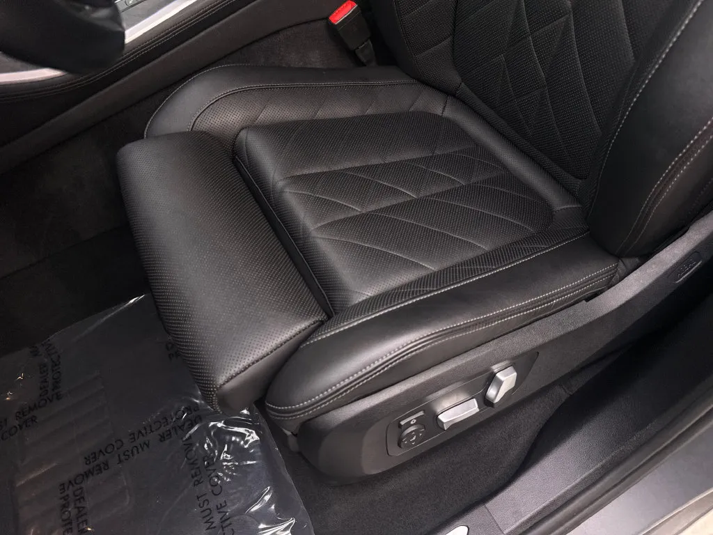 BMW X5 photo 32
