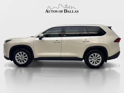 More photos of 2024 Toyota Grand Highlander XLE at Autos of Dallas - Irving, TX