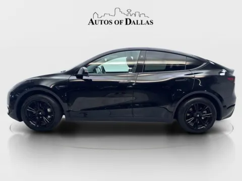 More photos of 2024 Tesla Model Y Long Range at Autos of Dallas - Irving, TX