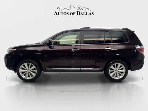 More photos of 2013 Toyota Highlander Hybrid Limited at Autos of Dallas - Irving, TX