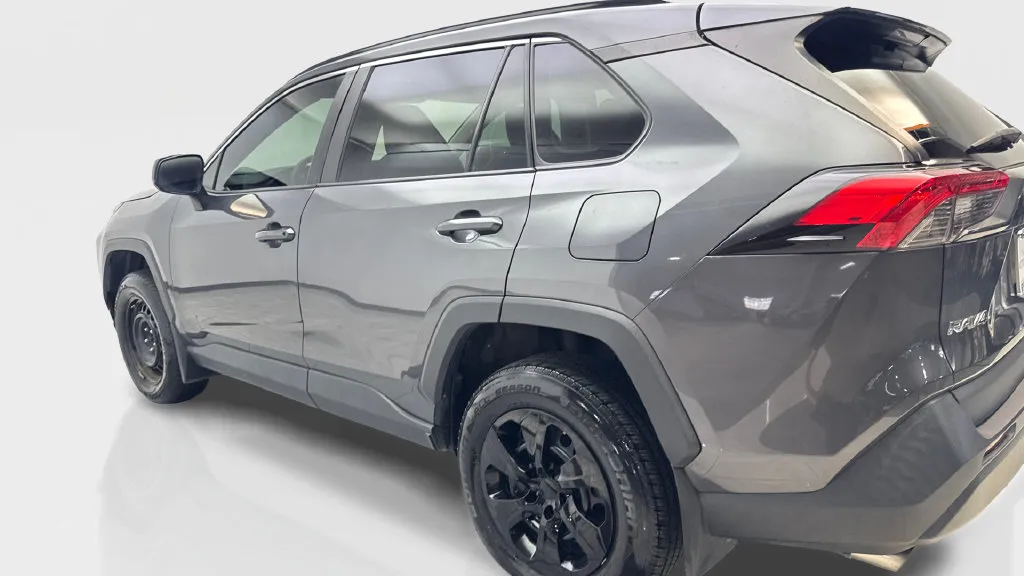 Toyota RAV4 photo 15