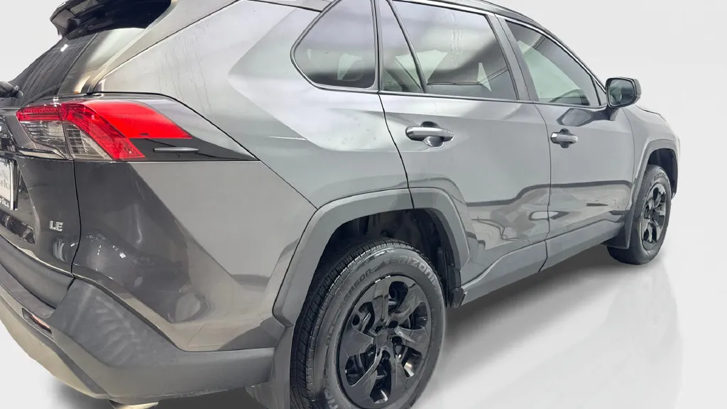 Toyota RAV4 photo 14