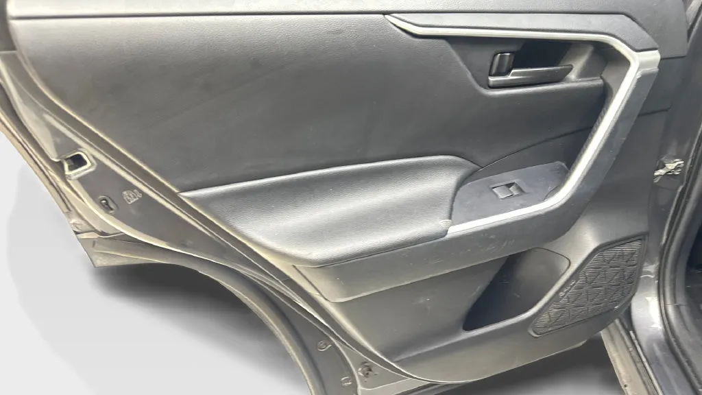 Toyota RAV4 photo 39