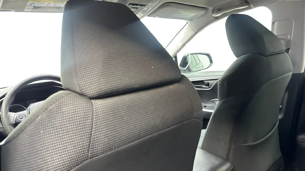 Toyota RAV4 photo 37