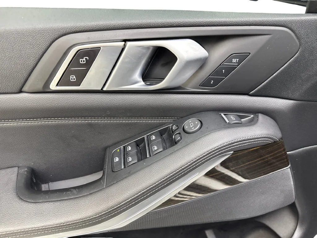 BMW X5 photo 34