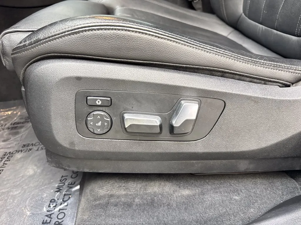 BMW X5 photo 32