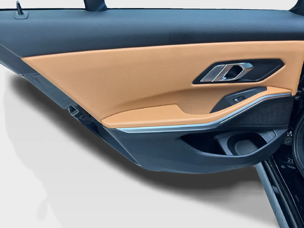 BMW 3 Series photo 39