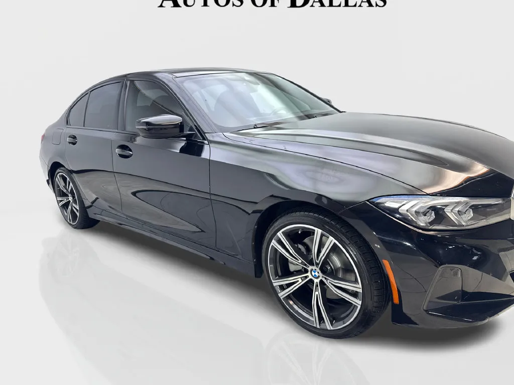 BMW 3 Series photo 14