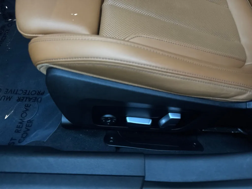 BMW 3 Series photo 32