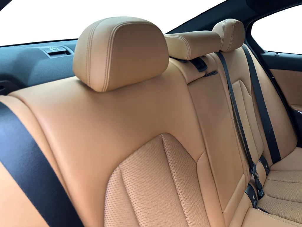 BMW 3 Series photo 42
