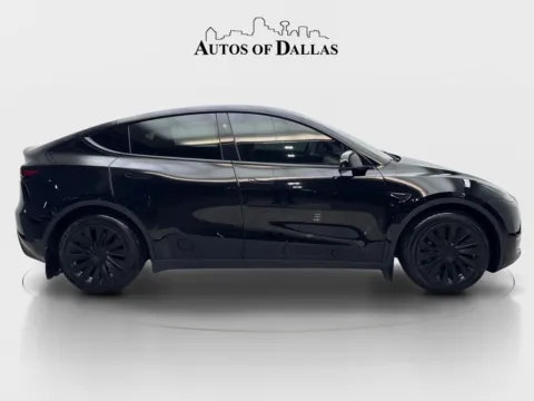 More photos of 2024 Tesla Model Y Long Range at Autos of Dallas - Irving, TX