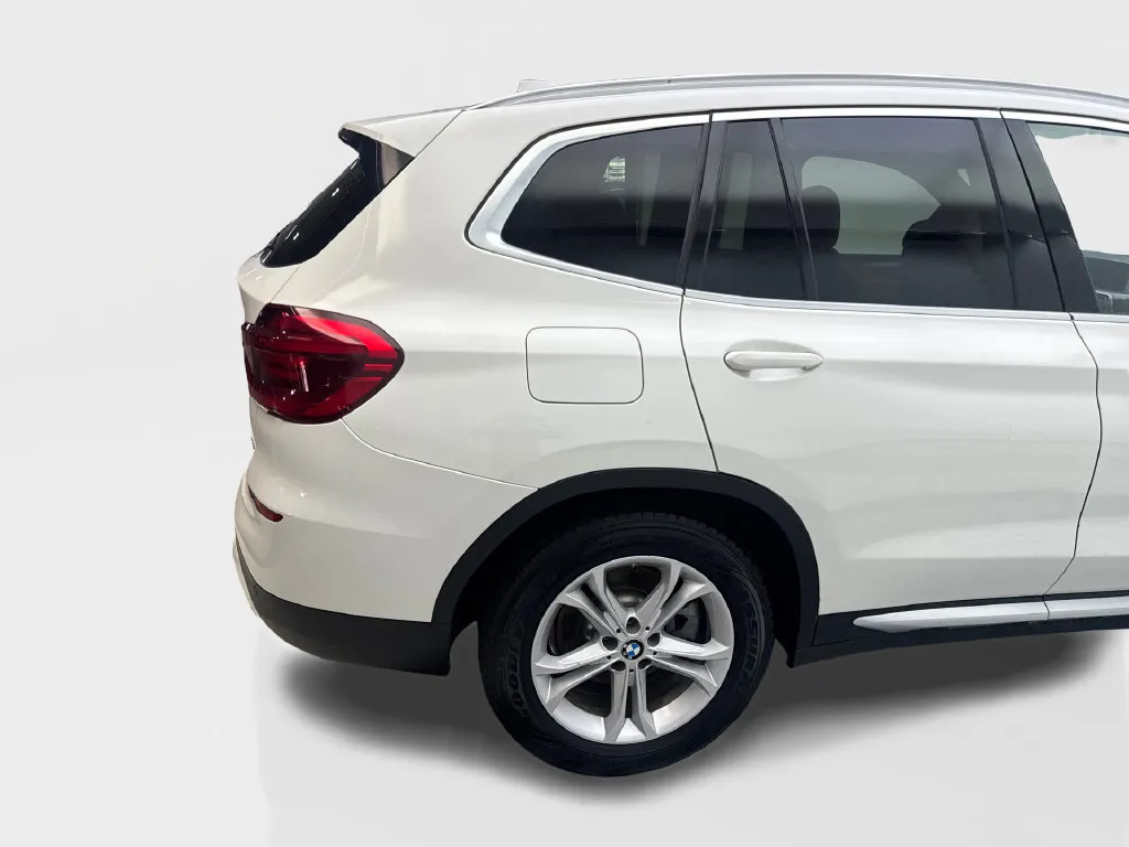BMW X3 photo 18