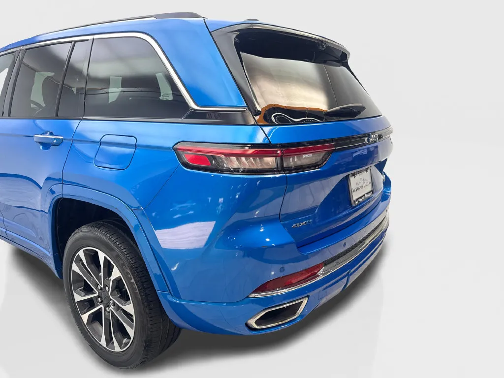 Jeep Grand Cherokee photo 21