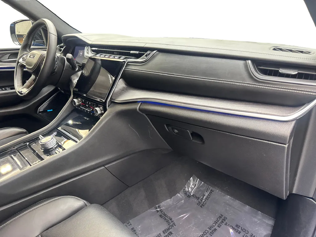 Jeep Grand Cherokee photo 55