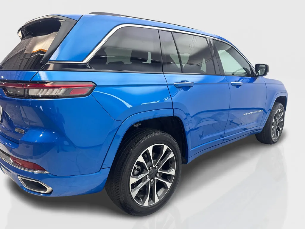 Jeep Grand Cherokee photo 15
