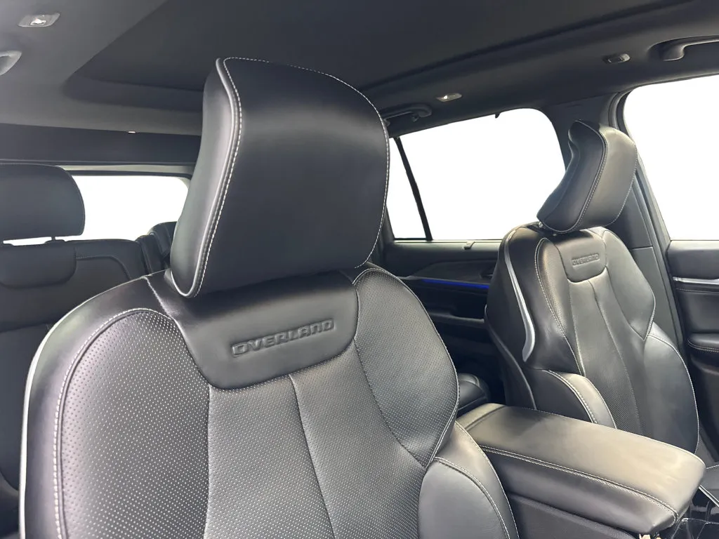Jeep Grand Cherokee photo 48