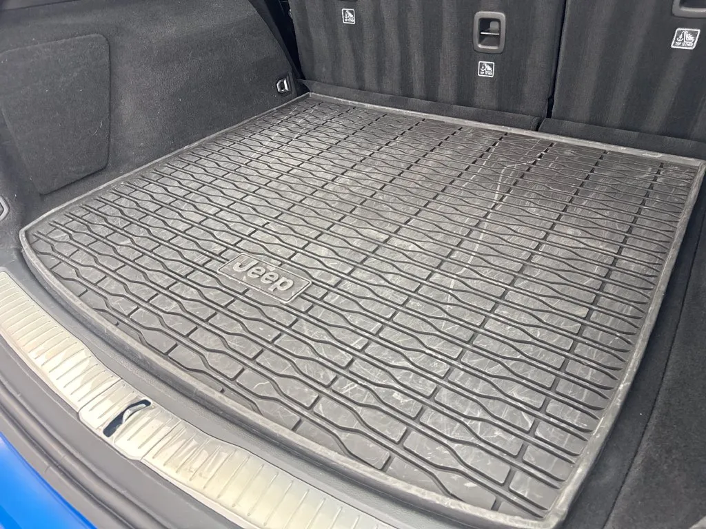 Jeep Grand Cherokee photo 82