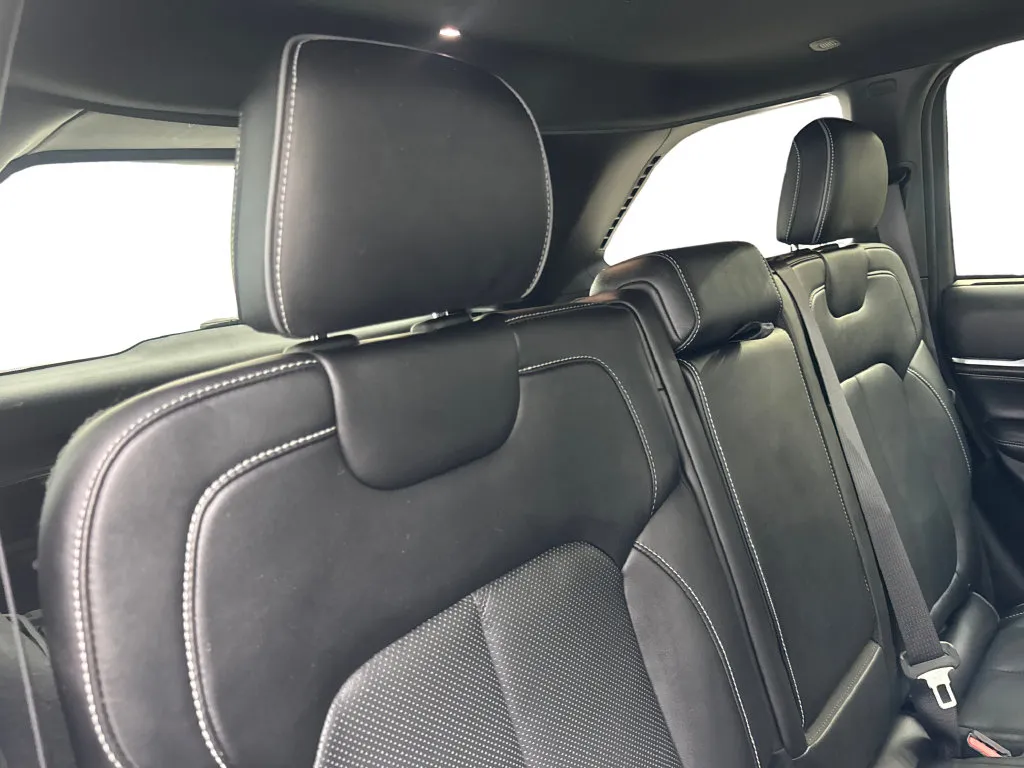 Jeep Grand Cherokee photo 43