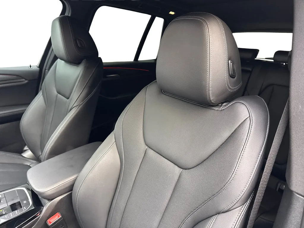 BMW X3 photo 29