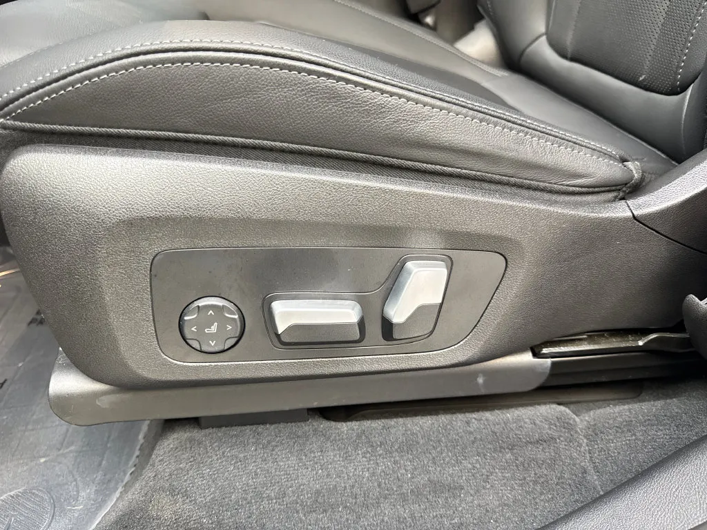 BMW X3 photo 32