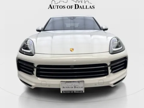 More photos of 2022 Porsche Cayenne Platinum Edition at Autos of Dallas - Irving, TX