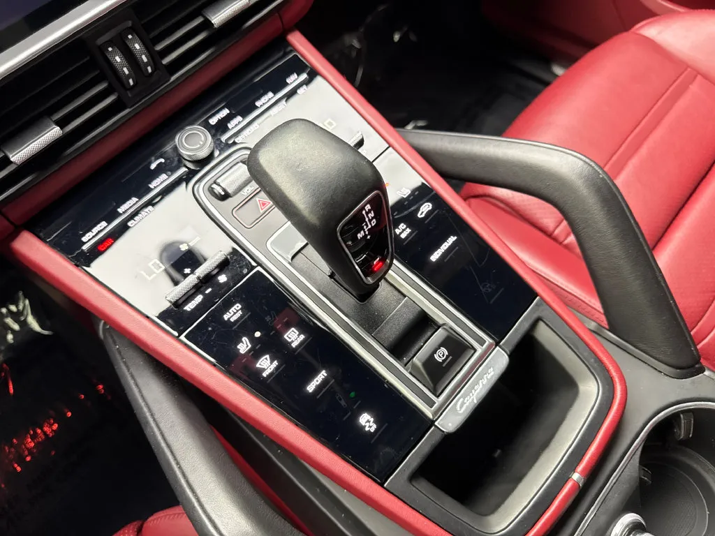 Porsche Cayenne photo 68