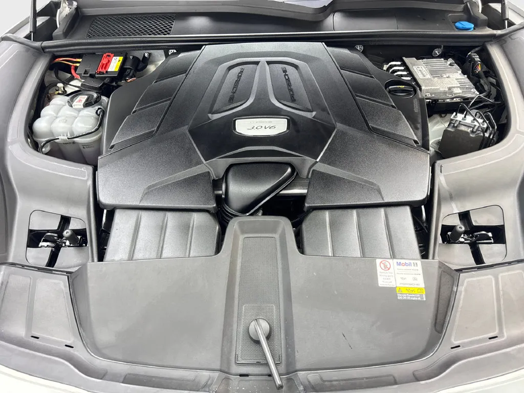 Porsche Cayenne photo 75