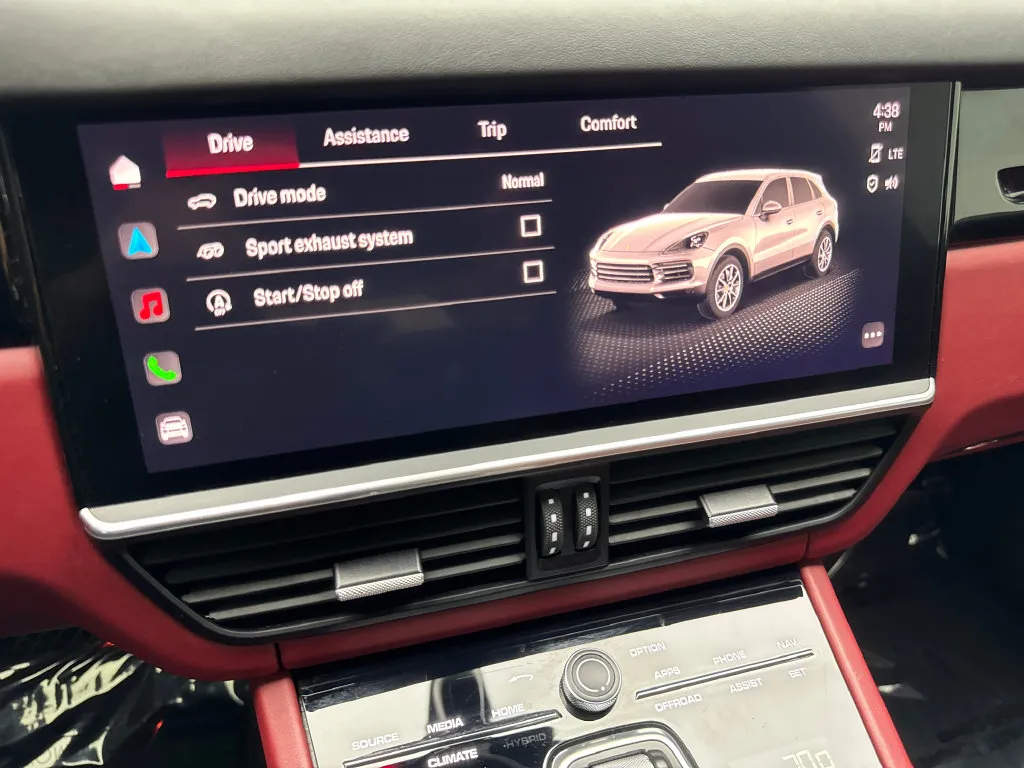 Porsche Cayenne photo 64