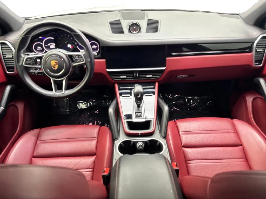 Porsche Cayenne photo 52