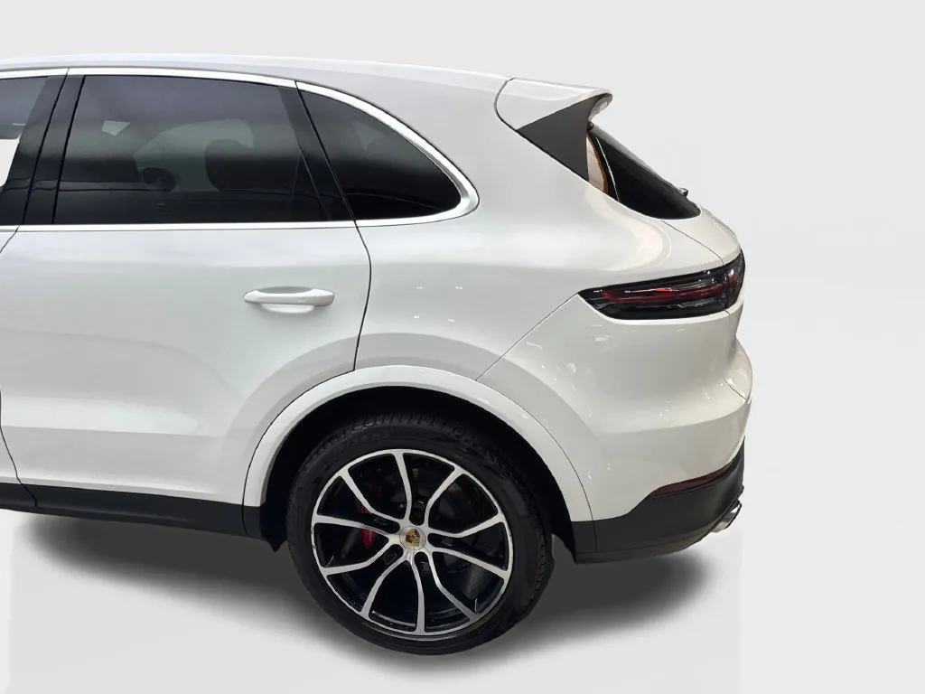 Porsche Cayenne photo 19