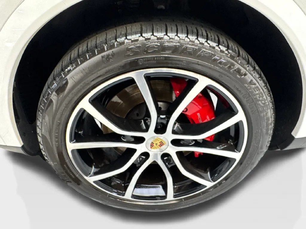 Porsche Cayenne photo 79