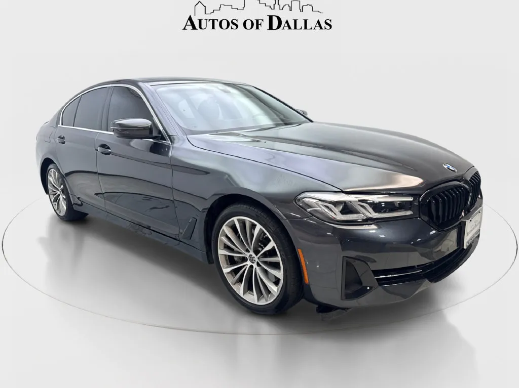 BMW 5 Series photo 5