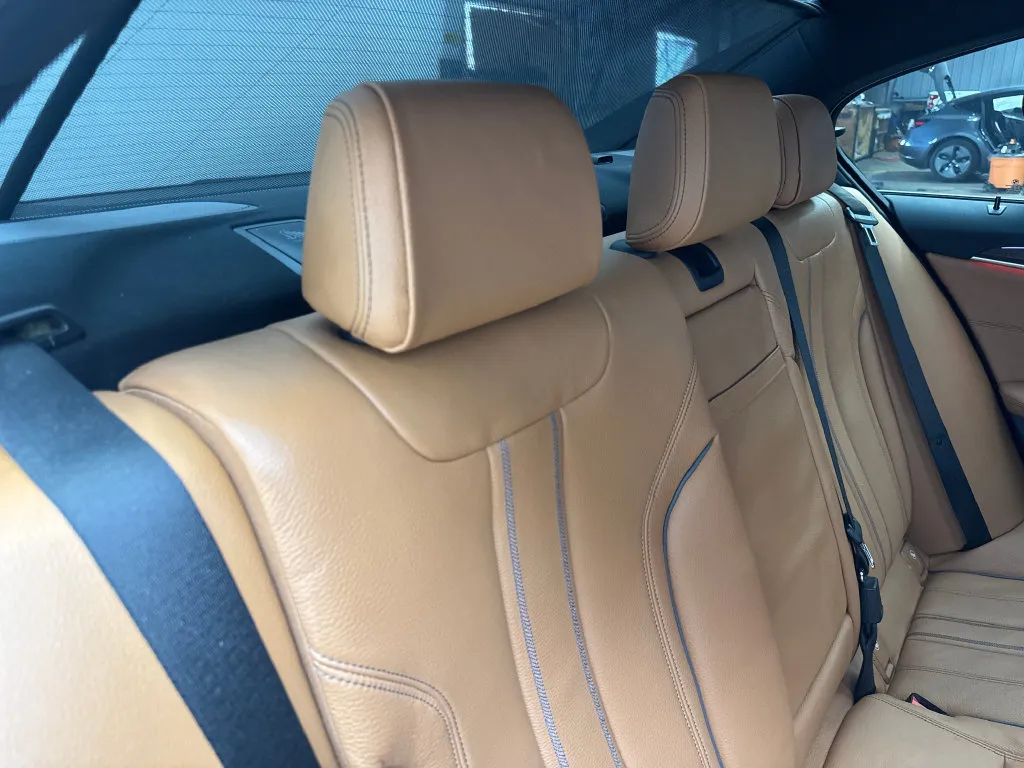 BMW 5 Series photo 42