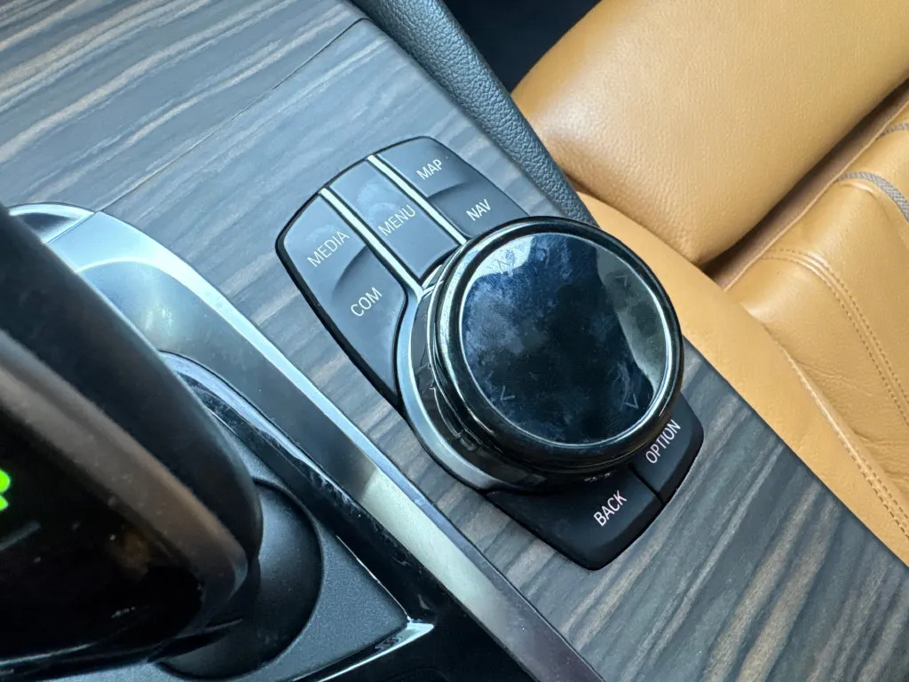BMW 5 Series photo 72